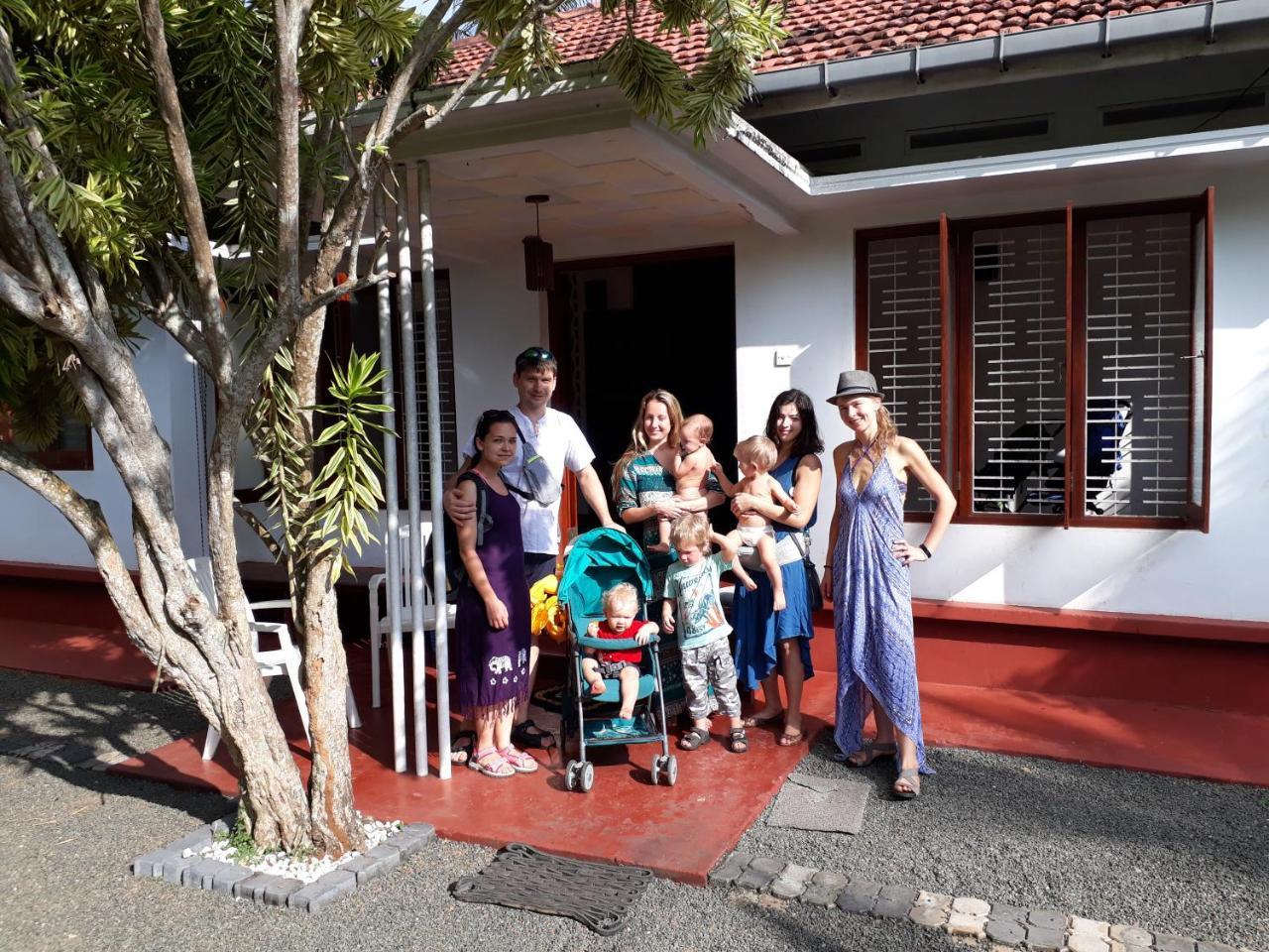 Villa Lagoonedge Hikkaduwa Exteriér fotografie